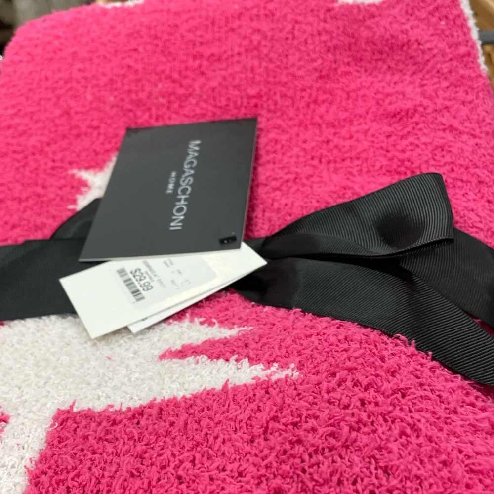 PINK christmas tree blanket